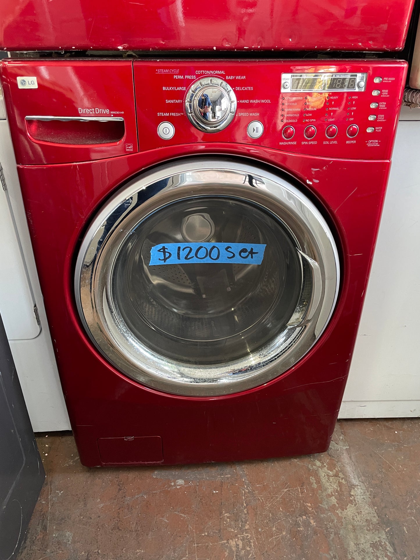 LG Washer & Electric Dryer In Red Stackable Set, DLE7177RM, WM2487HRM, 369199