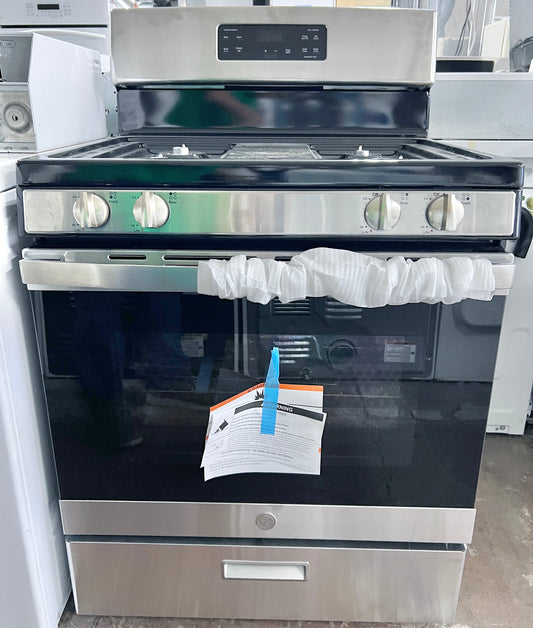 30 Inch GE  JGBS61RPSS Gas Range , 4 Sealed Burners, 4.8 cu. ft. Oven, Broiler Drawer, Continuous Grates, Manual Clean, Simmer Burner, Sabbath Mode , Stainless Steel , New Open Box 373743