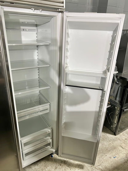 Subzero 36 Inch Side By Side Built In Refrigerator , Stainless Steel, 561S