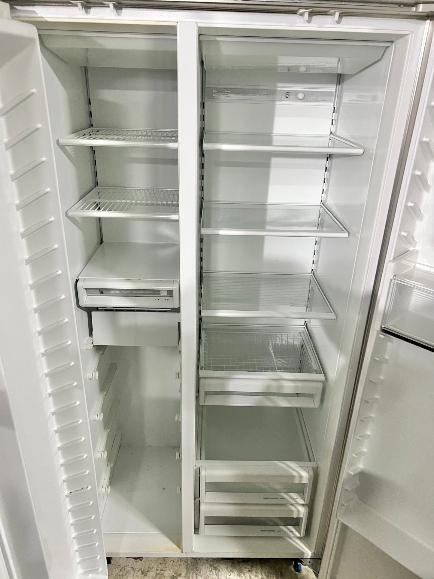 Subzero 36 Inch Side By Side Built In Refrigerator , Stainless Steel, 561S