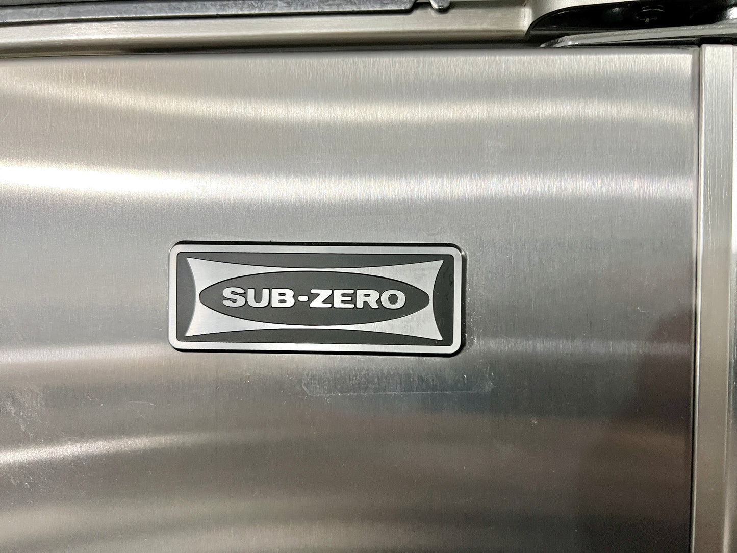 Subzero 36 Inch Side By Side Built In Refrigerator , Stainless Steel, 561S