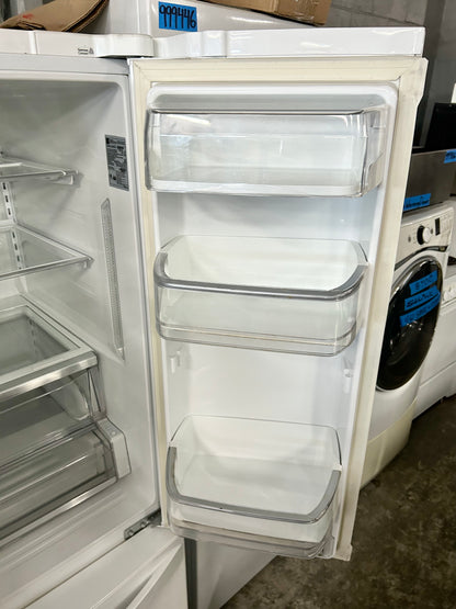 Kenmore Elite 36 Inch French Door Full Size White Refrigerator , Bottom Freezer Refrigerator , 3-Door, Used , Model 795.74022.410 , 74022 , 888632