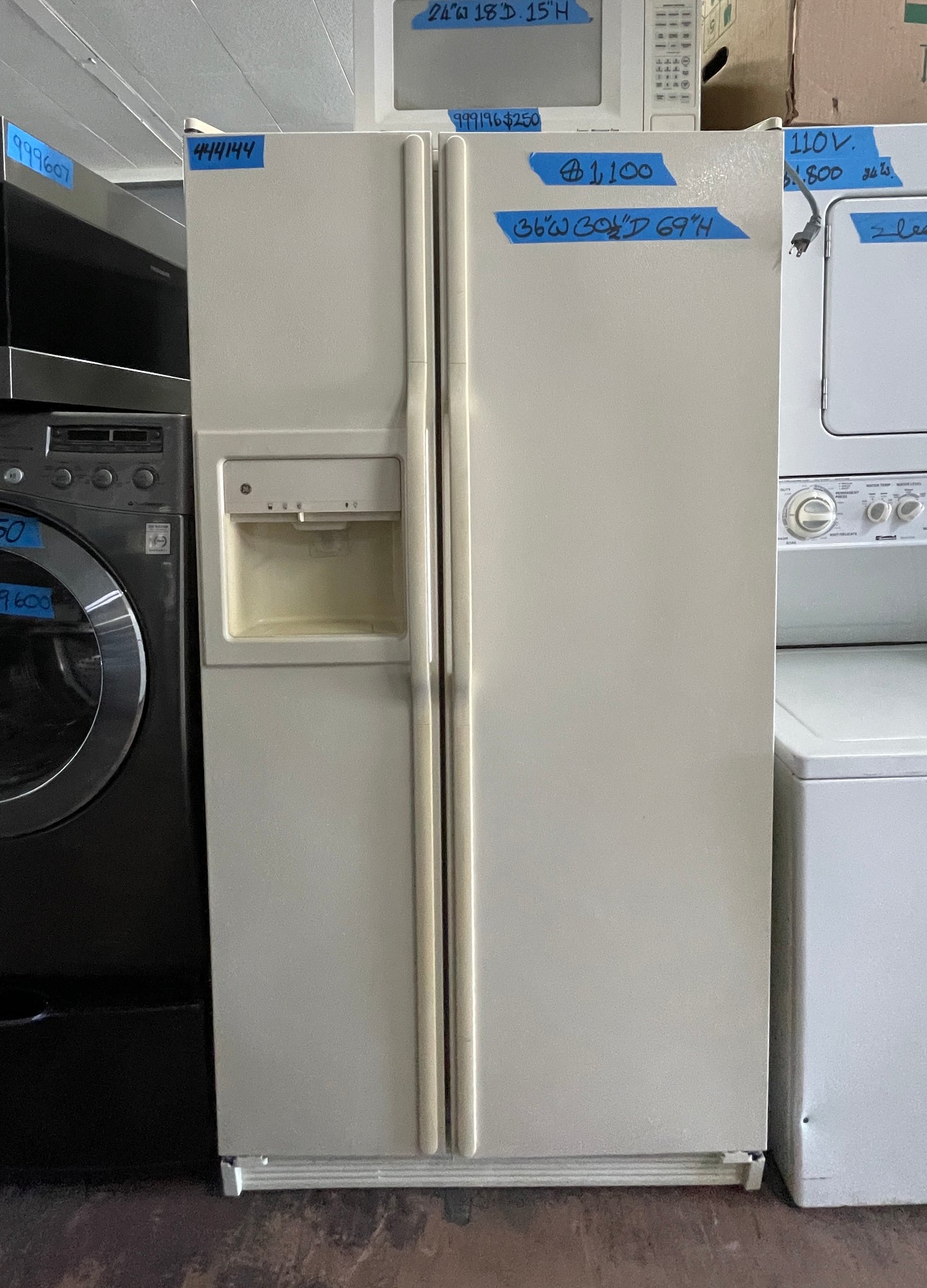 GE 36 Side By Side Refrigerator In Off White, TFX25JR, 444144