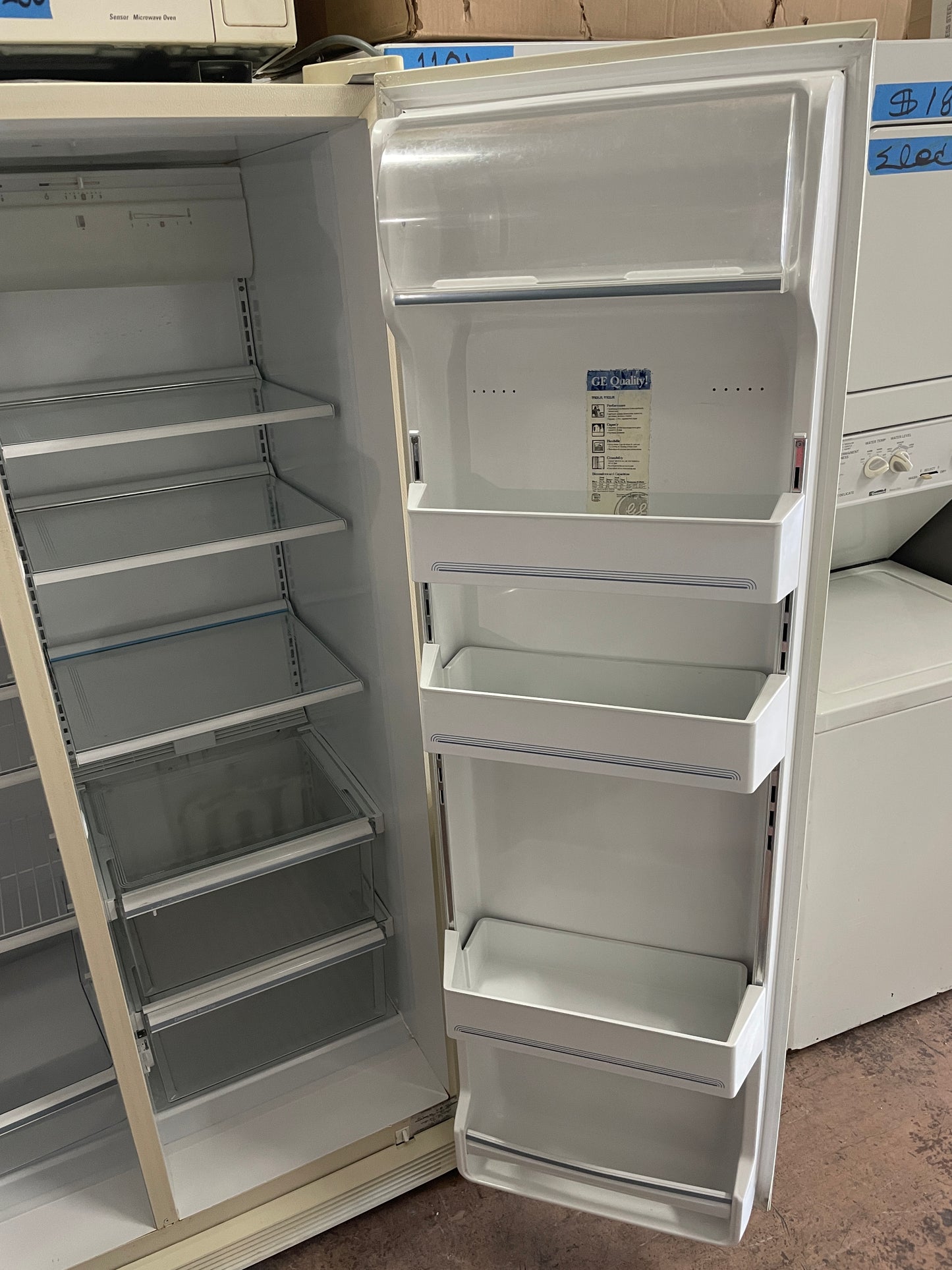 GE 36 Side By Side Refrigerator In Off White, TFX25JR, 444144