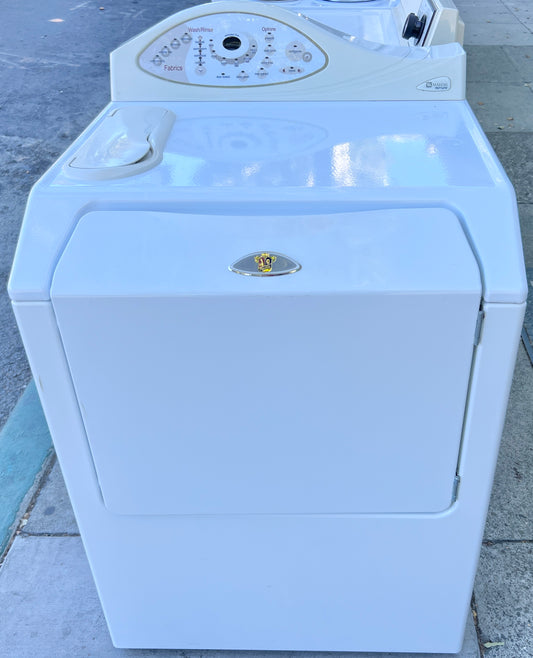 27 Inch Maytag Neptune Series  MAH5500BWW Front Load Washer 3.34 Cu. Ft., 4 Cycles LED Touch Pad Controls , White , 373752