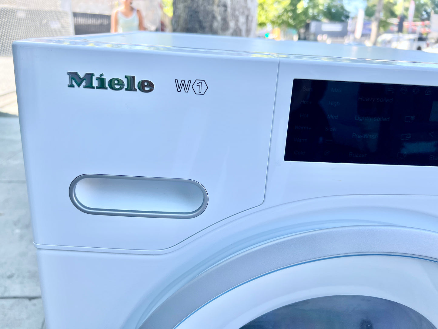 Miele Classic W1 Series  WWB020WCS 24 Inch Front Load Washer , 2.26 Cu. Ft., CapDosing, 18 Wash Cycles, HoneyComb Drum, Sanitize Wash, Delayed Start, Energy Star, 373751