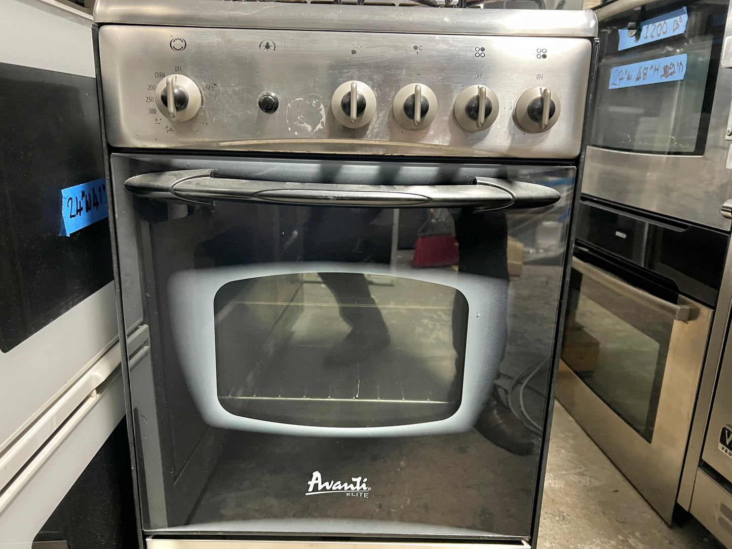 20 Inch Avanti Elite Gas Range Stainless Steel Bake Broil 4 Burner, Natural Gas, 131308