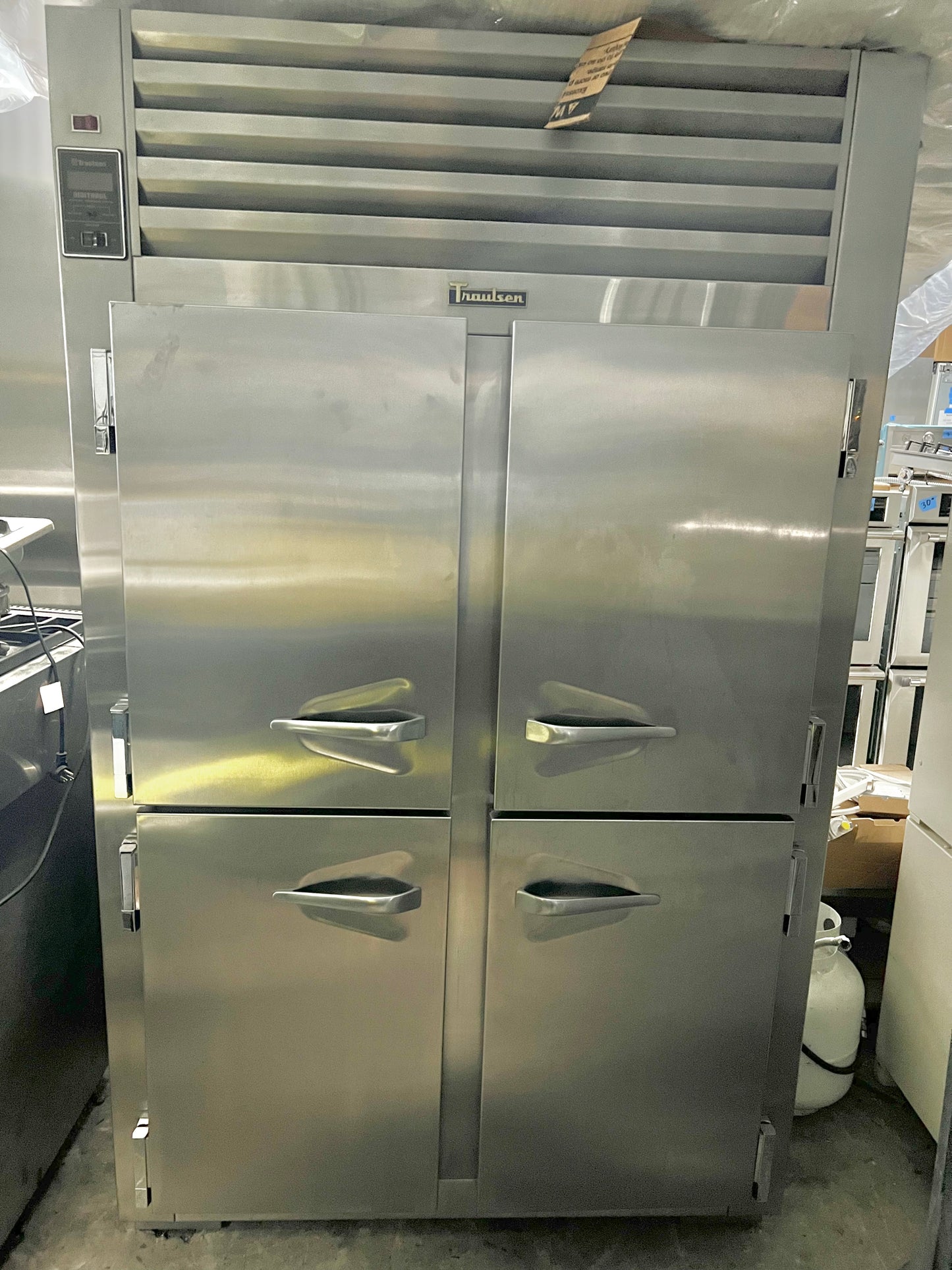 48 Inch TRAULSEN UR48HT M050330 Reach in R12 Refrigerator Commercial Refrigerator or Freezer Stainless Steel Solid 4 Doors with Defogger On Off Switch 444269