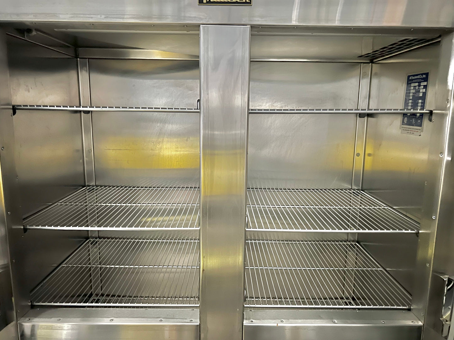 48 Inch TRAULSEN UR48HT M050330 Reach in R12 Refrigerator Commercial Refrigerator or Freezer Stainless Steel Solid 4 Doors with Defogger On Off Switch 444269