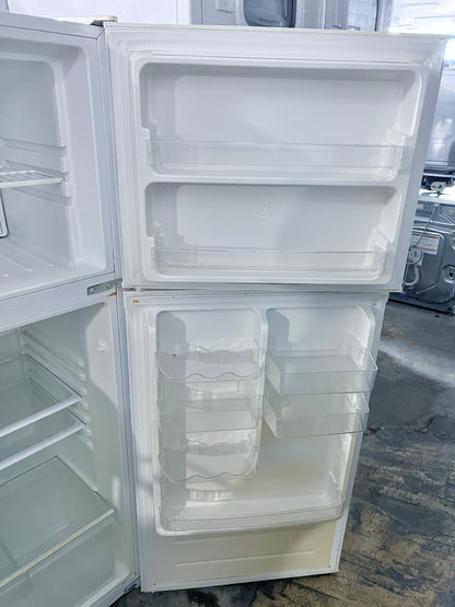24 Inch Vissani HMDR1030WE , Top Freezer Bottom Refrigerator , Compact , White , 373750
