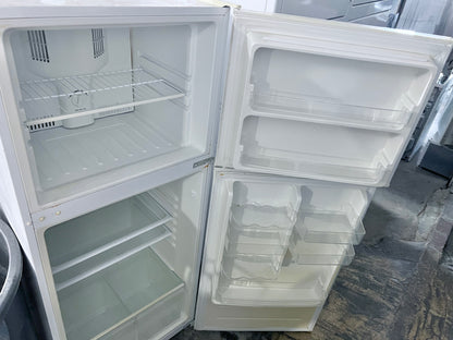 24 Inch Vissani HMDR1030WE , Top Freezer Bottom Refrigerator , Compact , White , 373750