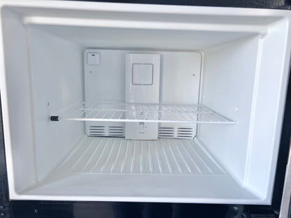 Frigidaire  FFTR2021TS 30 Inch Top Freezer Refrigerator 20.4 cu. ft., Full-Width Freezer Shelf, Reversible Door, Stainless Steel , 373759