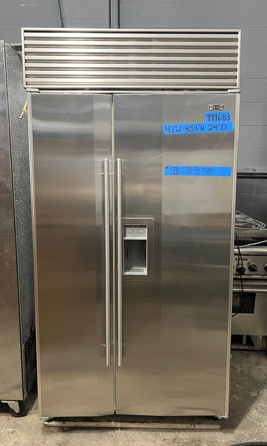 SubZero 42 Inch Side By Side Built In Refrigerator Stainless Steel Water Ice Dispenser , 680/S, 999683