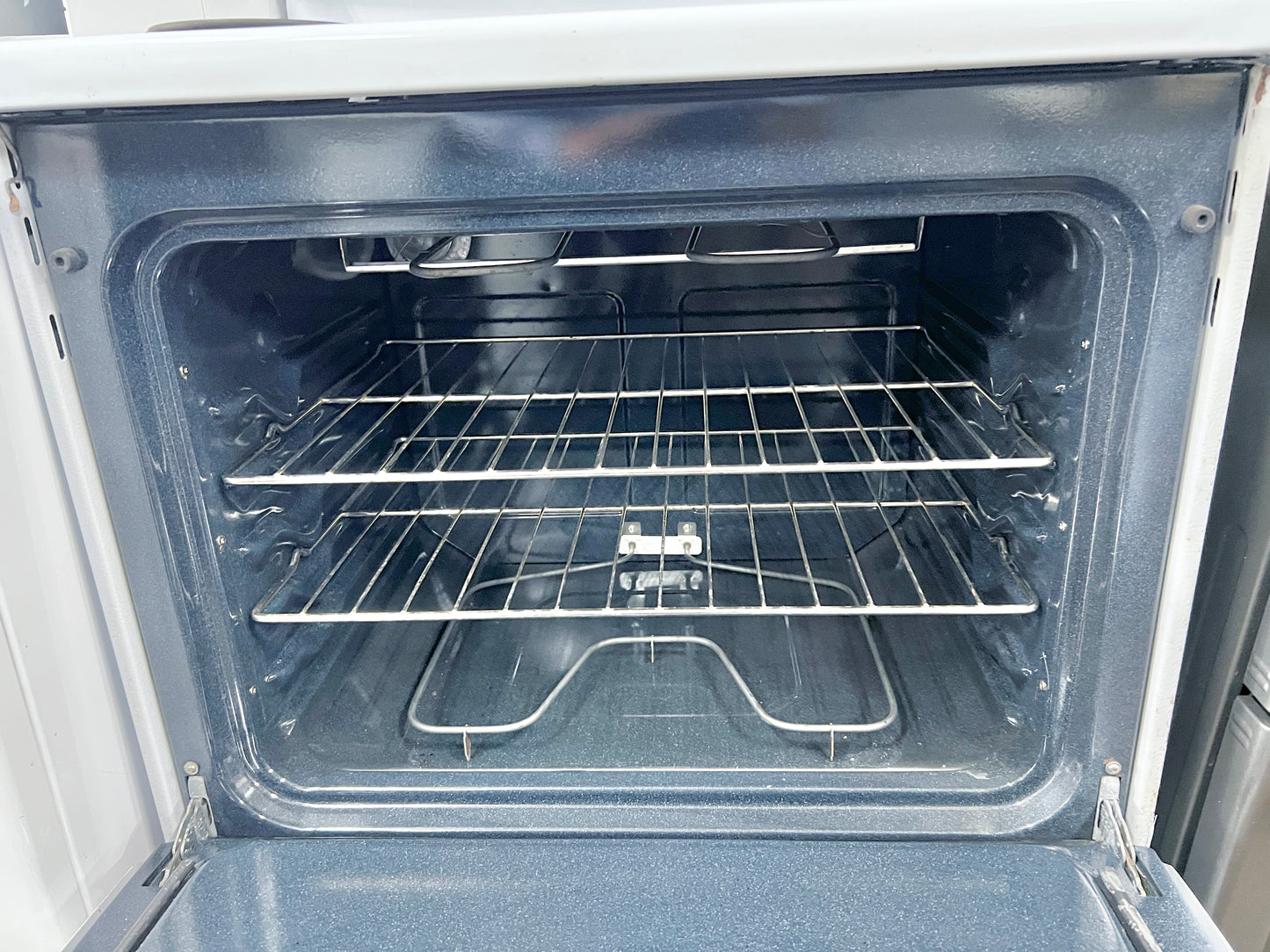 GE 30 Inch JBS160DM3WW White Electric Range Coil Element Burners , White , 101265