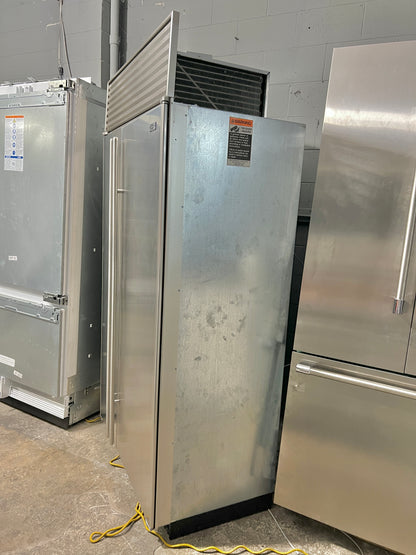 42 Inch Subzero 642/S Built In Stainless Steel Side By Side Refrigerator  Ice Maker  444268