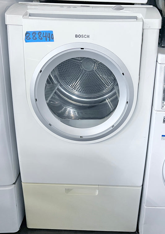 Secadora eléctrica de carga frontal Bosch blanca con pedestal 888440