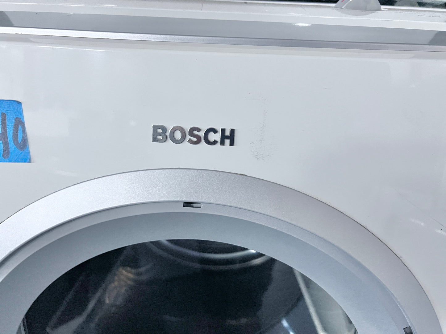 Bosch Nexxt DLX Series  WTMC4321US 27 Inch Electric Dryer 6.7 cu. ft., 11 Drying Cycles, LED Display , 888440
