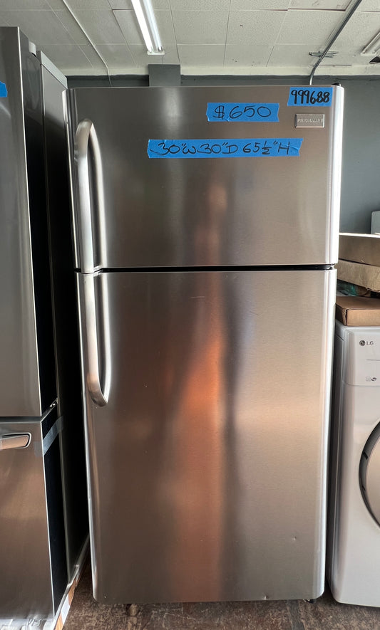 Frigidaire 30 inch Top Freezer Stainless Steel Refrigerator, LFHT1817LFA, 999688
