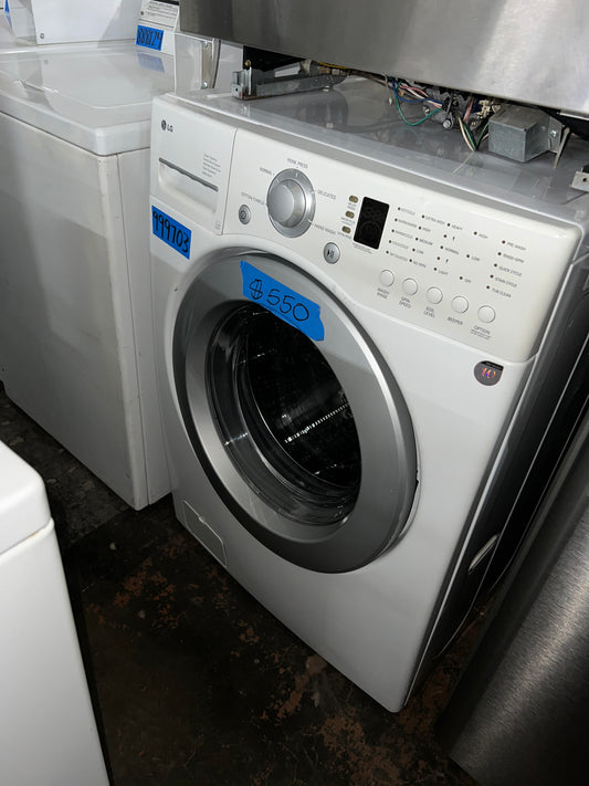 LG Front Load Washer In White 3.6 CuFt Capacity, WM2016CW/01, 999703