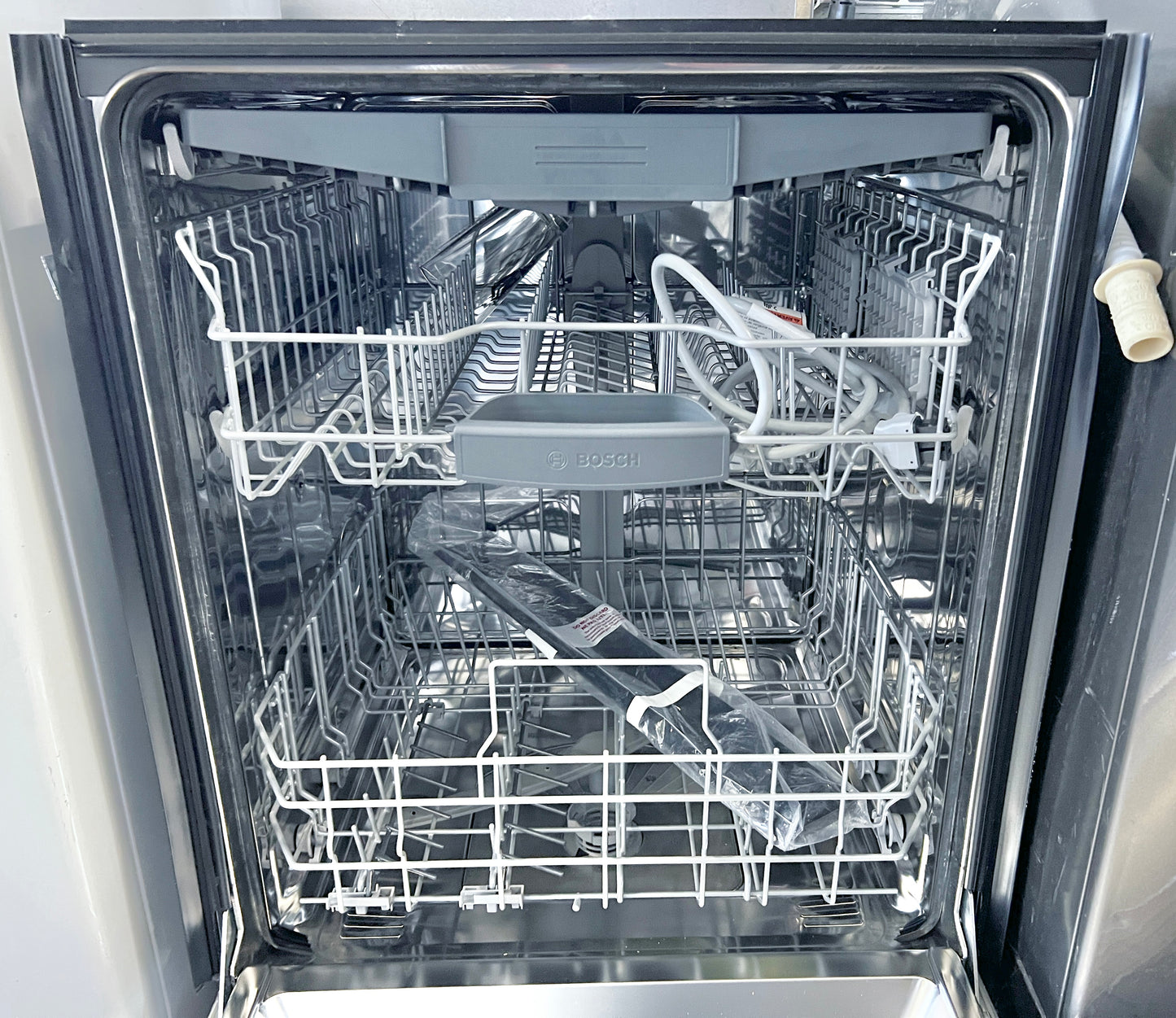Bosch 300 Series  SHE53C85N Full Console Built-In Smart Dishwasher Standard 3rd Rack, 46 dBA,  Stainless Steel , 24 Inch , 373775