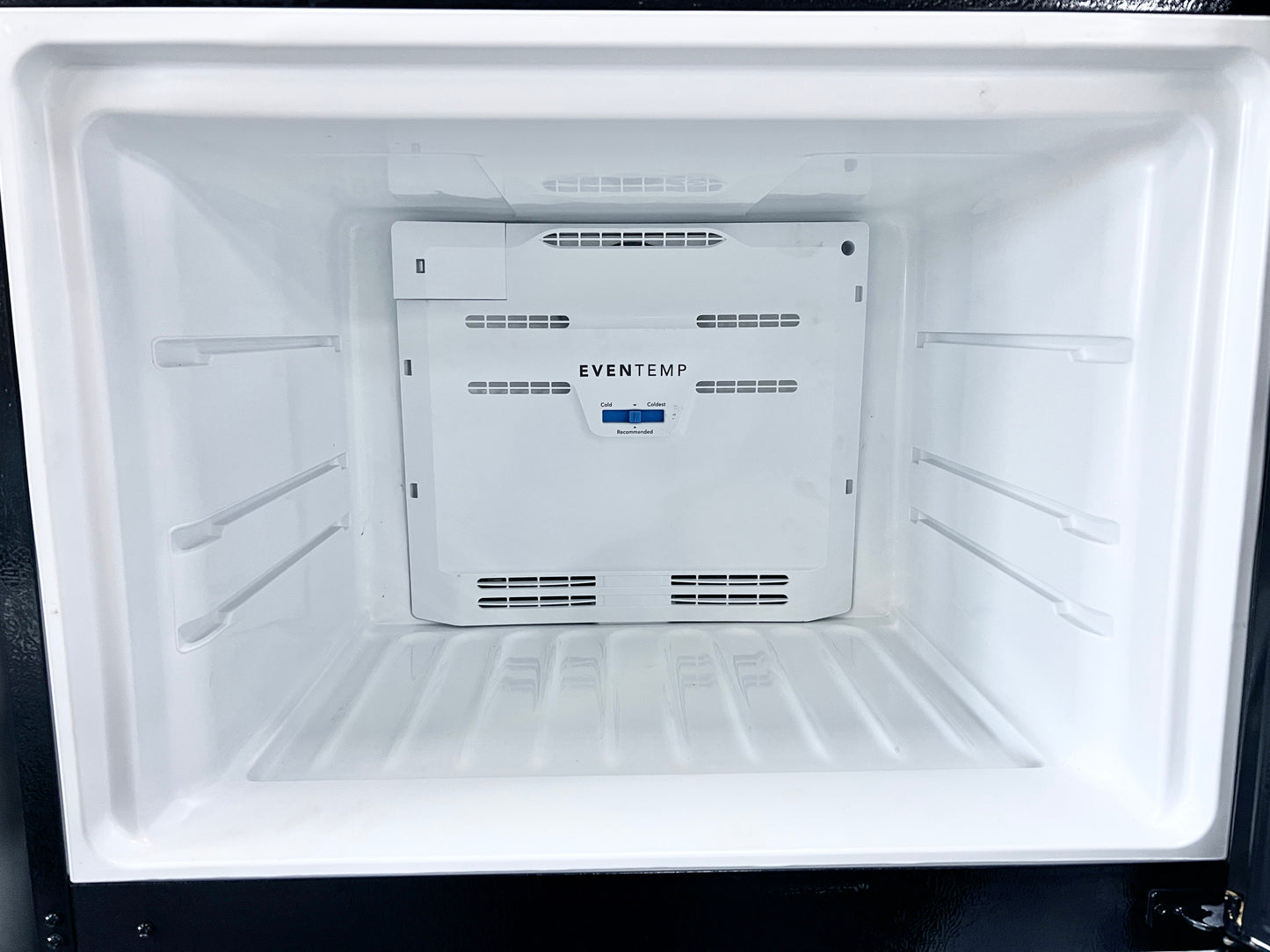 Frigidaire  FFTR1835VB Top Freezer Refrigerator 18.3 Cu. Ft., Humidity-Controlled Crispers, Half-width Deli Drawer, Gallon Door Bins, Auto-Close Doors,  ADA Compliant, Black ,30 Inch 373790