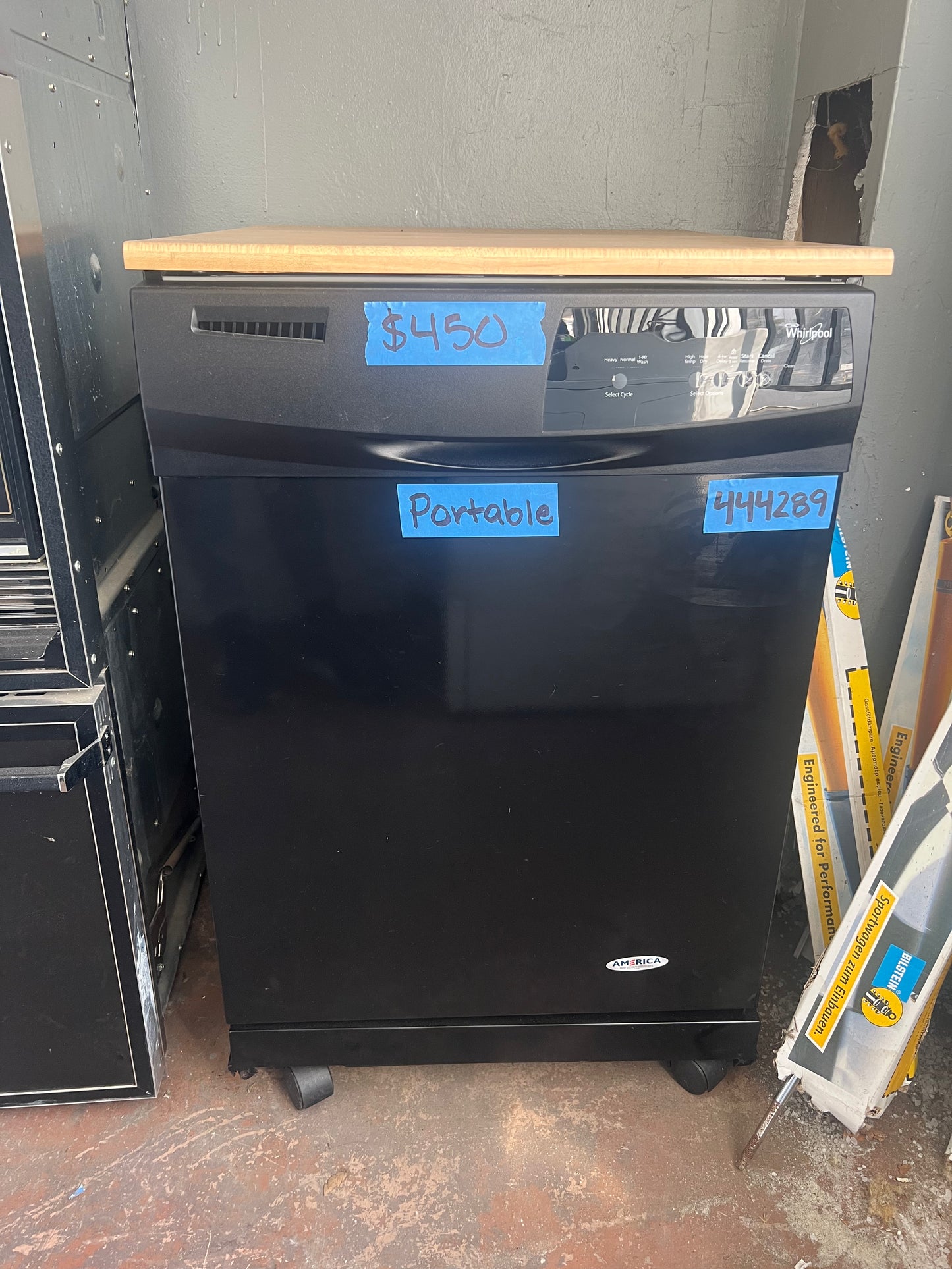 24 Inch Whirlpool Portable Dishwasher In Black WDP350PAAB6, 444289