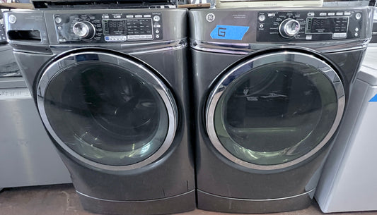 GE   4.8 cu. ft. Front Load Washer and Dryer Set  Metallic Carbon GFWR4805FMC  GFDR485GFMC 28 Inch 8.3 cu. ft. Gas Dryer , Steam, Built-In Pedestal, ADA, 444176