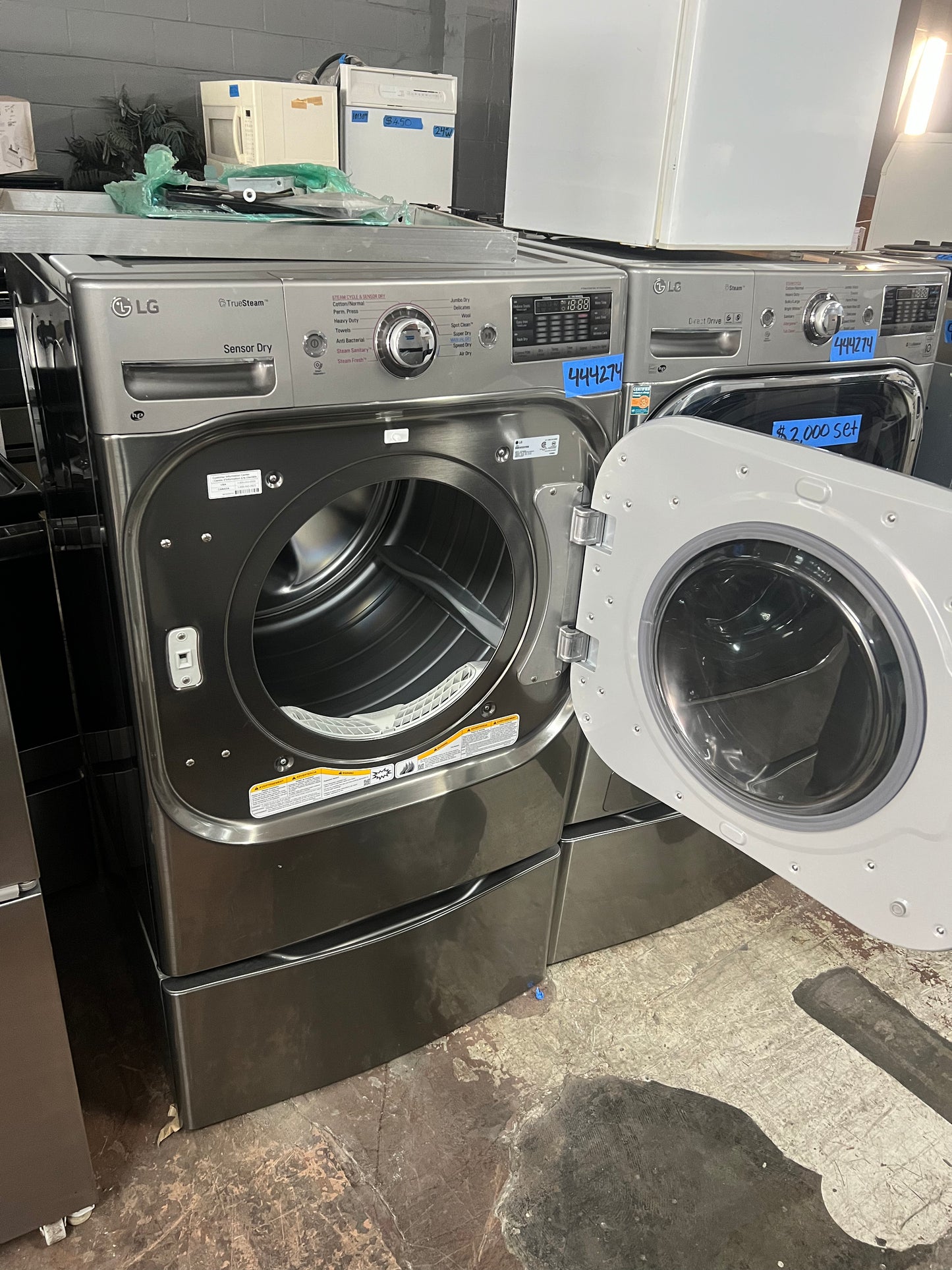 29 Inch LG Front Load Washer & Electric Dryer Set In Graphite Steel DLEX8100V, WM8100HVA, 444274