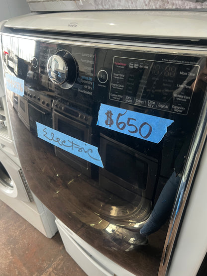 29 Inch 9.0 Cu.Ft. LG Electric Dryer With Pedestal In White DLEX9000W, 444276