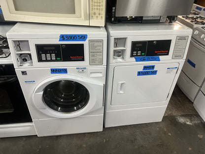 Speed Queen Commercial Washer & Gas Dryer Set In White, Coin Box, SDGBCAGS111TW01, 444278