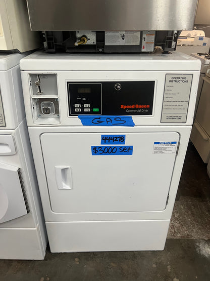 Speed Queen Commercial Washer & Gas Dryer Set In White, Coin Box, SDGBCAGS111TW01, 444278