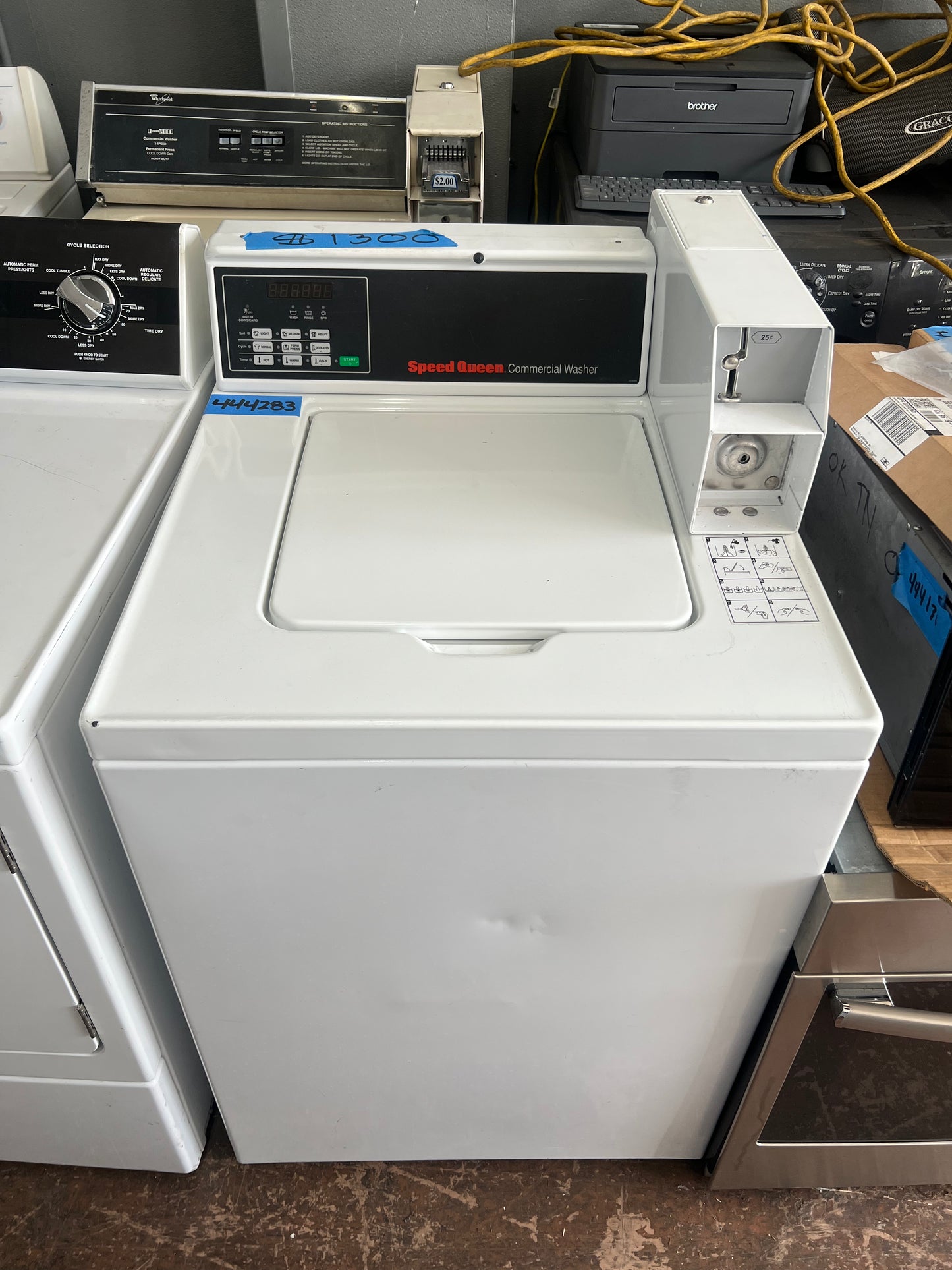 Speed Queen Commercial Top Load Washer In White With Coin box, 444283