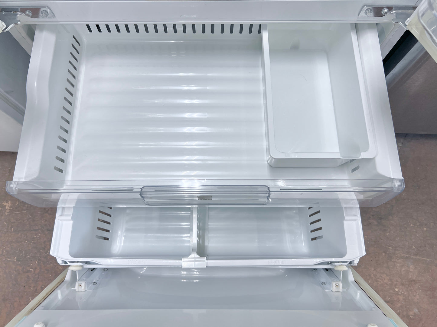Kenmore Elite White French Door Refrigerator 30 Cu Ft  Water Ice Full Size White 795.74022.410 ,74022 36 inch  888632
