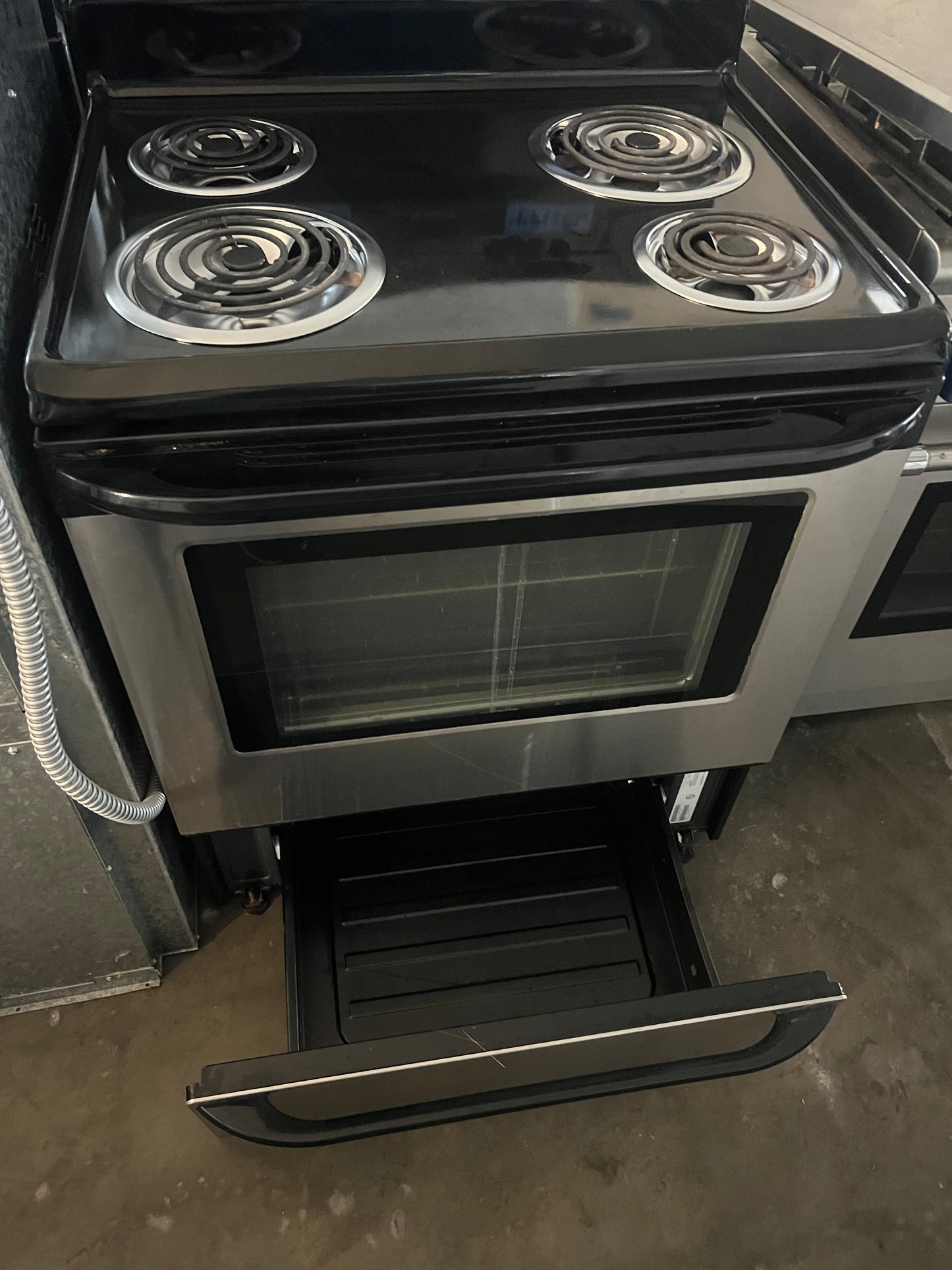 30 Frigidaire Electric Coil Burner Top Range In Black, FFEF3015LSM, 444286