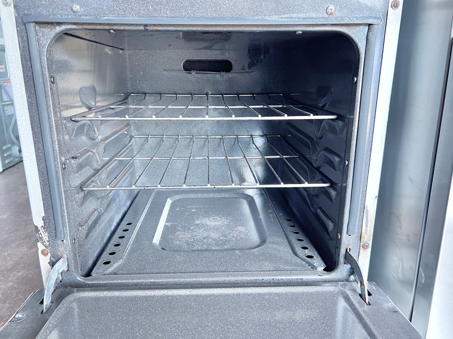 Premier Gas Range , Electronic 120V Ignition , 4 Burner , Oven , White , 20 Inch 373805