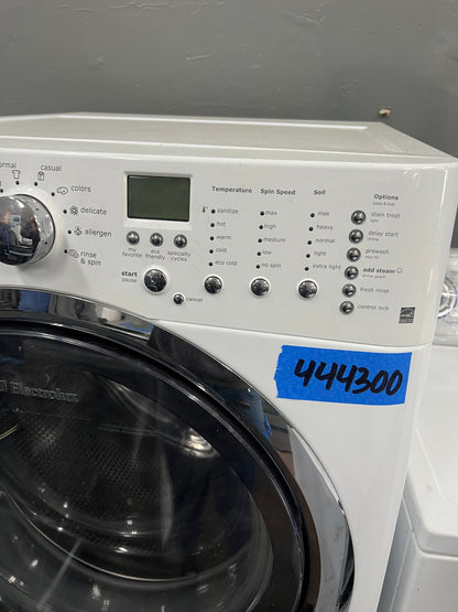 Electrolux Front load Washer In White With Pedestal, 444300