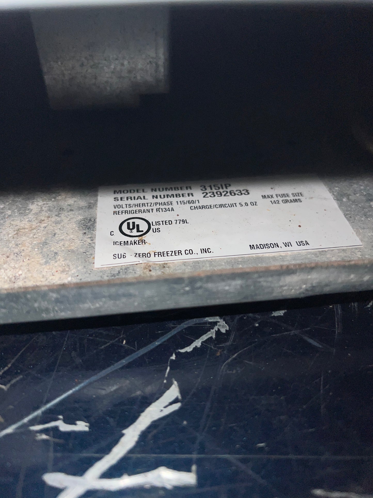 15 Inch Sub-Zero Undercounter Ice Maker In Stainless Steel, 26 pounds Capacity, 315IP, 444314