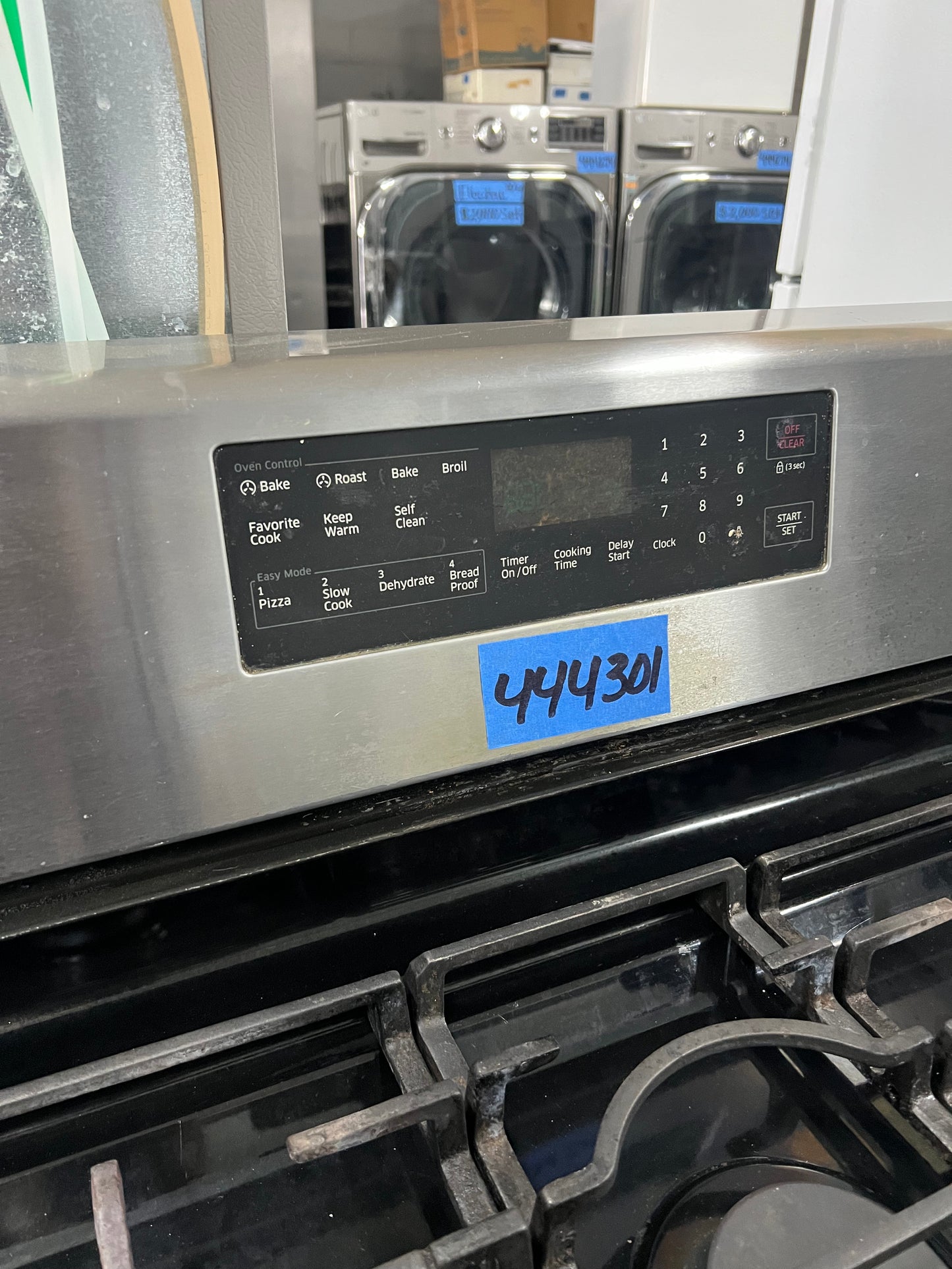 Samsung Gas Range Stainless Steel, 5 Burners, NX58H5600SS, 444301