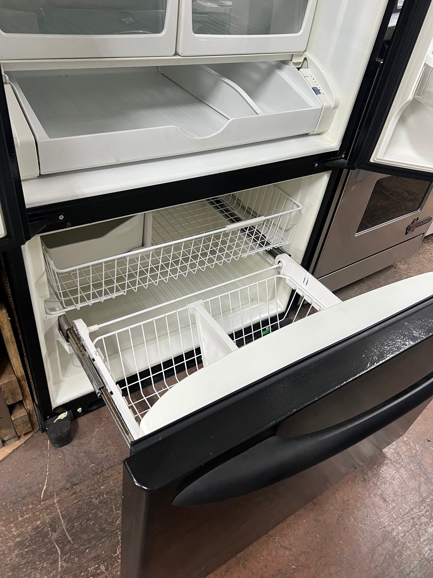 36 Kenmore French Door Refrigerator In black With Water Dispenser, 596.75529400, 444302