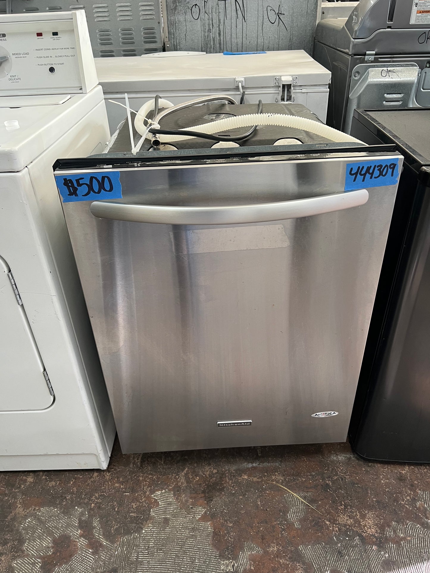 24 Inch KitchenAid Top Control Dishwasher In Stainless Steel, KDTE204DSS0, 444309