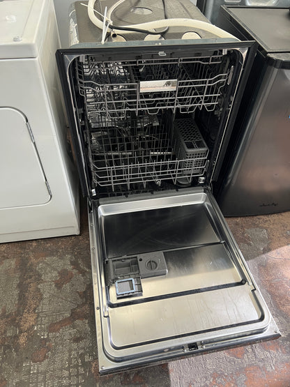 24 Inch KitchenAid Top Control Dishwasher In Stainless Steel, KDTE204DSS0, 444309