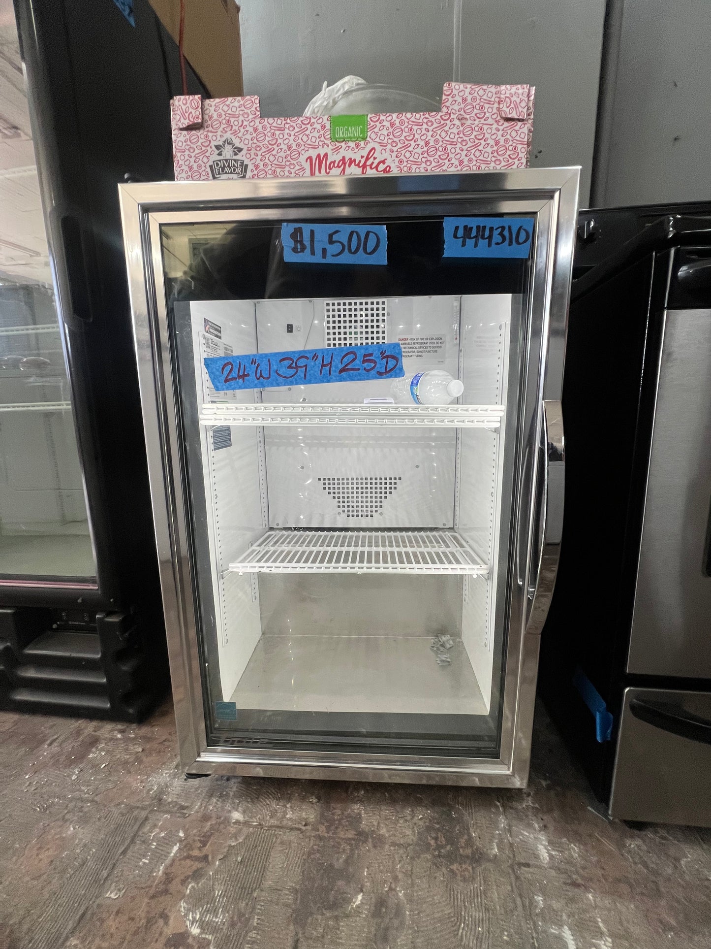 24 Inch True Countertop Freezer, Glass Door, GDM-07F-HC~TSL01, 444310