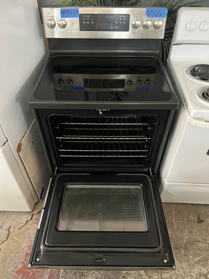 30 GE Electric Glass Top Range With Convection Oven In Stainless Steel, JB750SJ3SS, 444311
