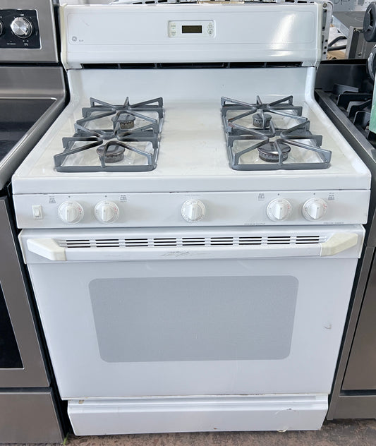 GE XL44 Gas Range , 4 Burner , Oven , White , 30 Inch  373812