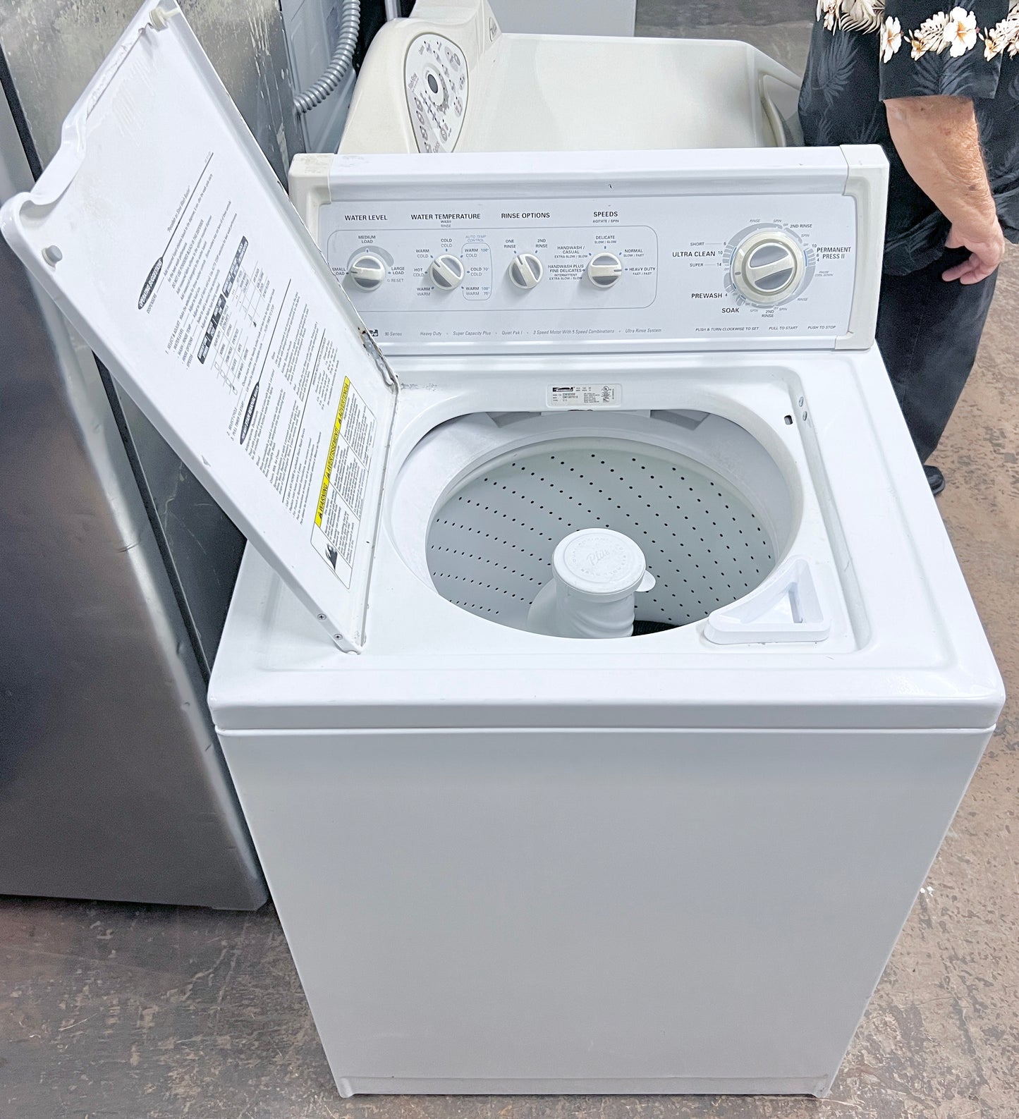 Kenmore 110.23932200 Top Load Washer , 27 inch , White , 373817
