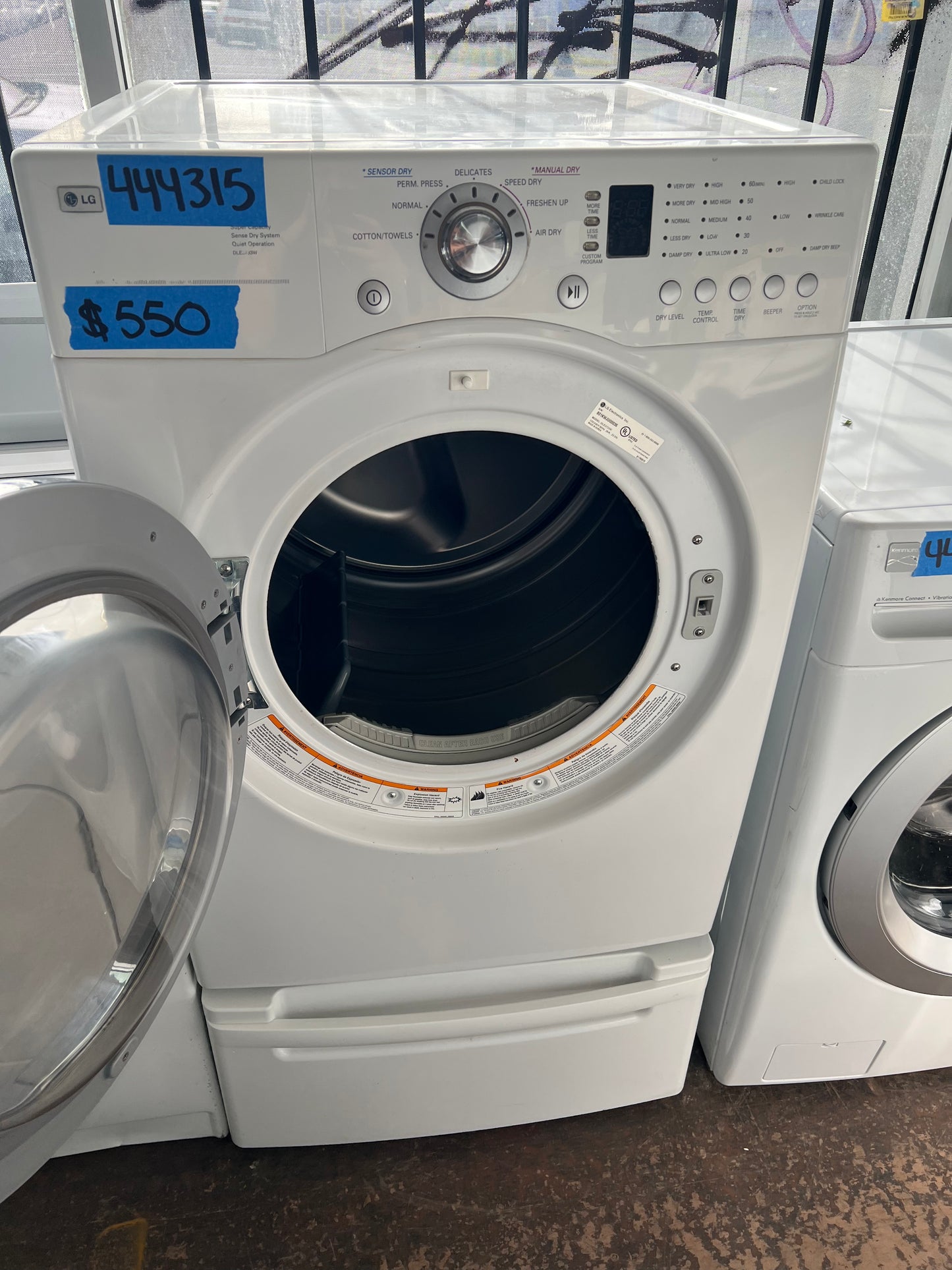 LG Front load Washer & Electric Dryer Set In White, DLE3733W, 796.41162410, 444315