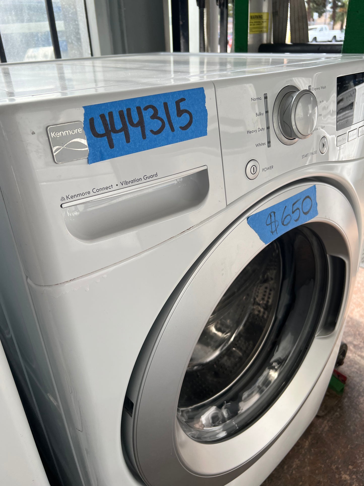 LG Front load Washer & Electric Dryer Set In White, DLE3733W, 796.41162410, 444315