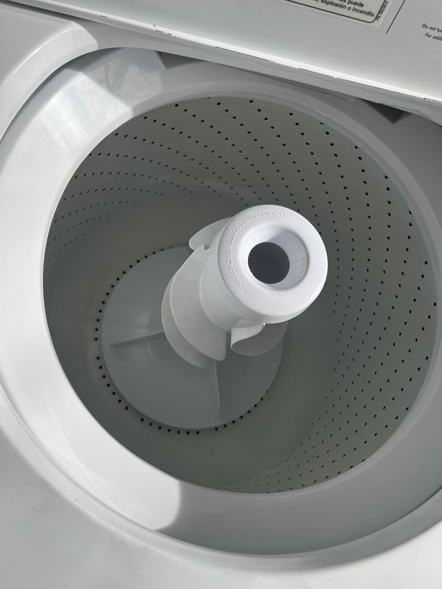 Whirlpool Top Load Washer In White Used In Good Condition, 444317