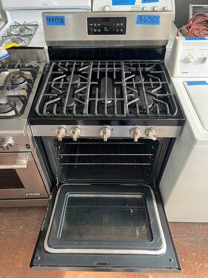 30 Inch Frigidaire 5 Burner Gas Range In Stainless Steel, FGGF3047TFA, 444318