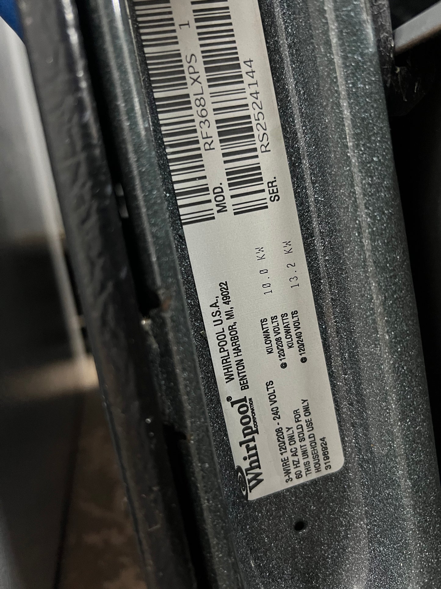 30 Whirlpool Electric Glass Top Range In Stainless Steel, RF368LXPS 1, 444320